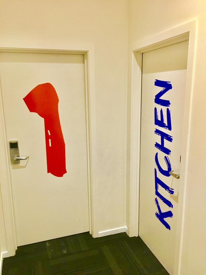 オークランド メトロ アドベンチャラー バックパッカーズホステル エクステリア 写真